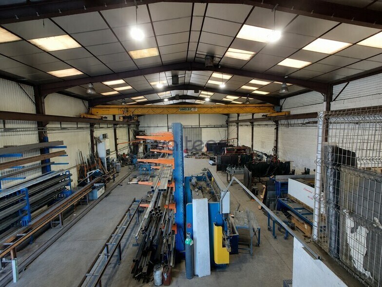 Light Industrial in Toulouse to rent - Building Photo - Image 2 of 4