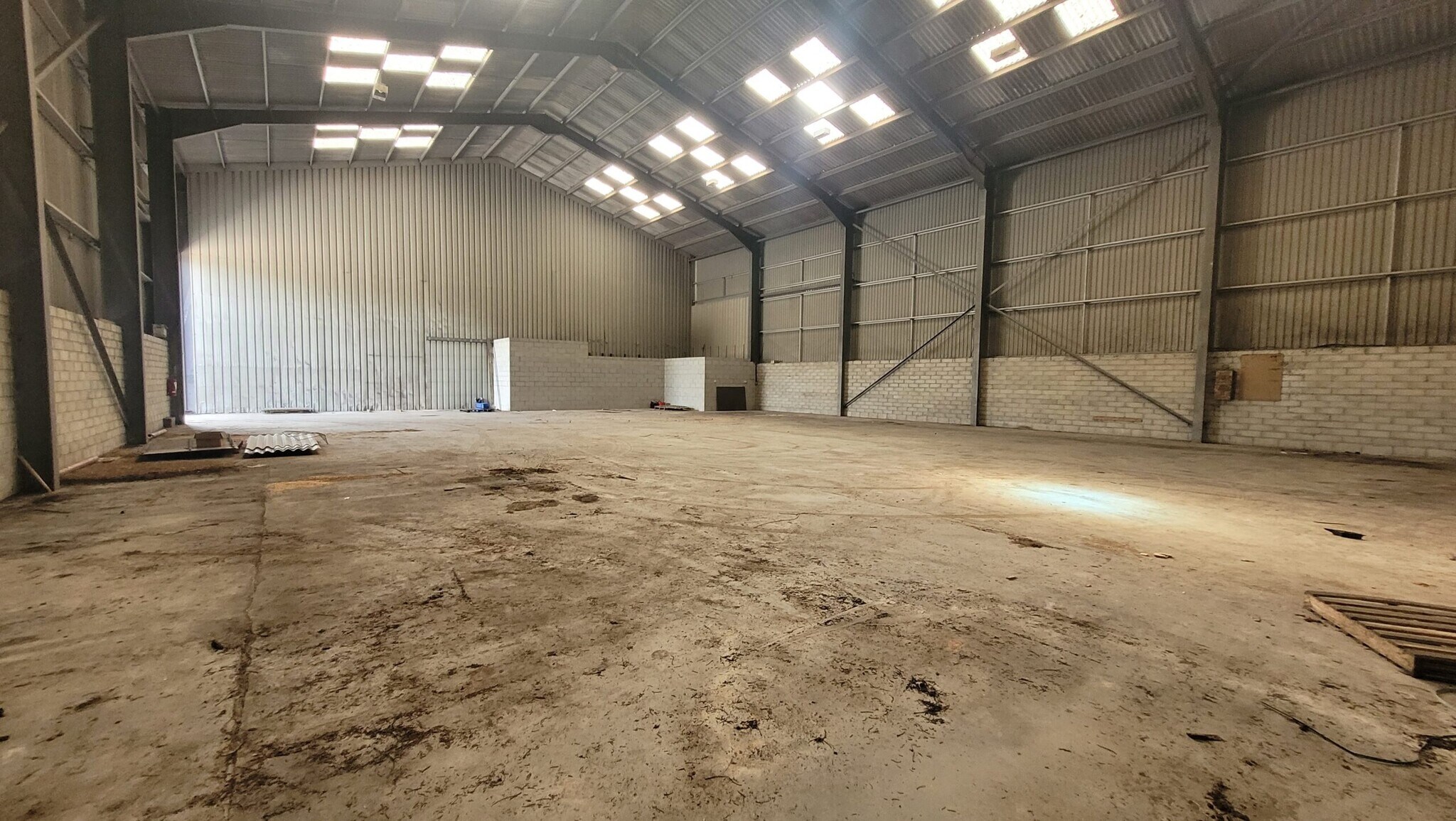 Barton Ml, St Austell to rent Interior Photo- Image 1 of 9