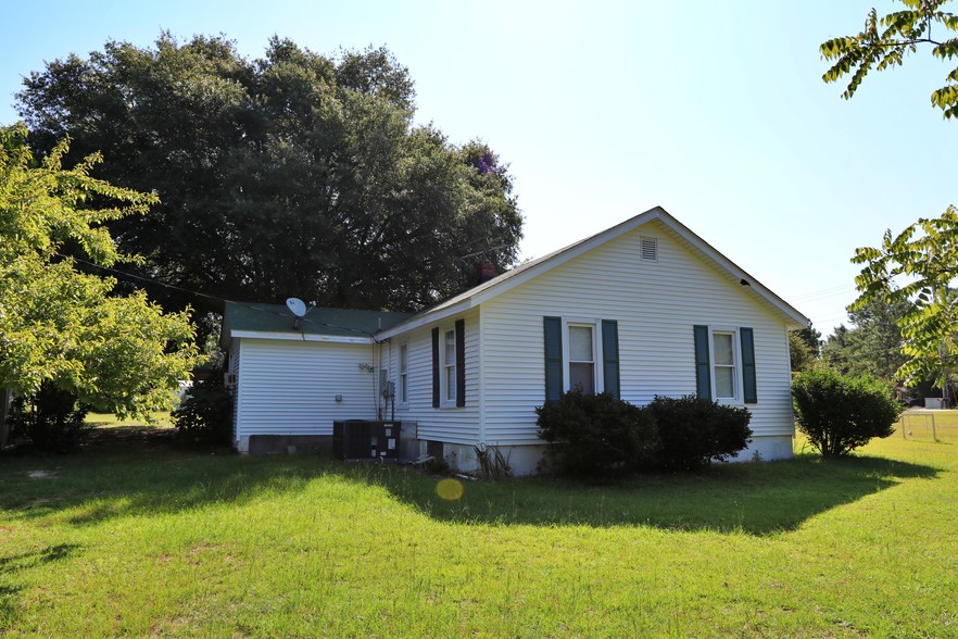 2219 Glenn Rd, Gaston, SC for sale - Primary Photo - Image 1 of 1