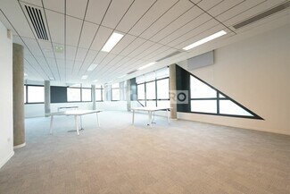 More details for 19 Rue Des Rosiéristes, Champagne-au-Mont-d'Or - Office to Rent