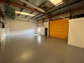 Threave Ct, Carluke to rent Interior Photo- Image 2 of 3