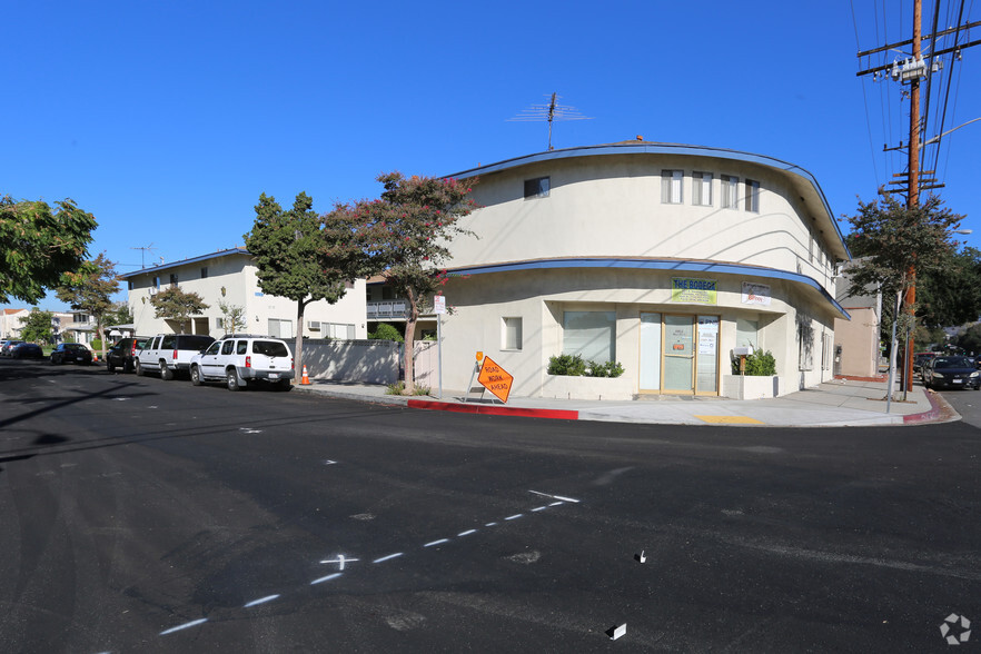 221 S Verdugo Rd, Glendale, CA for sale - Primary Photo - Image 1 of 1