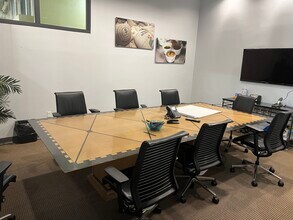 400 Clematis St, West Palm Beach, FL to rent Building Photo- Image 2 of 5