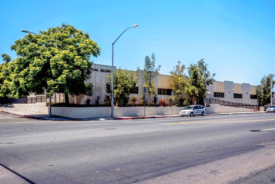 12429 Avalon Blvd, Los Angeles, CA for sale - Primary Photo - Image 1 of 1