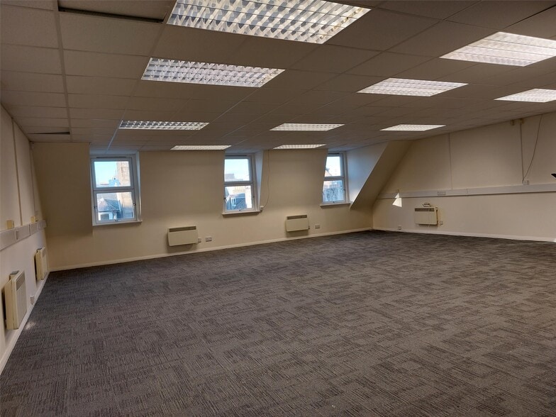 469 Union St, Aberdeen to rent - Building Photo - Image 3 of 4