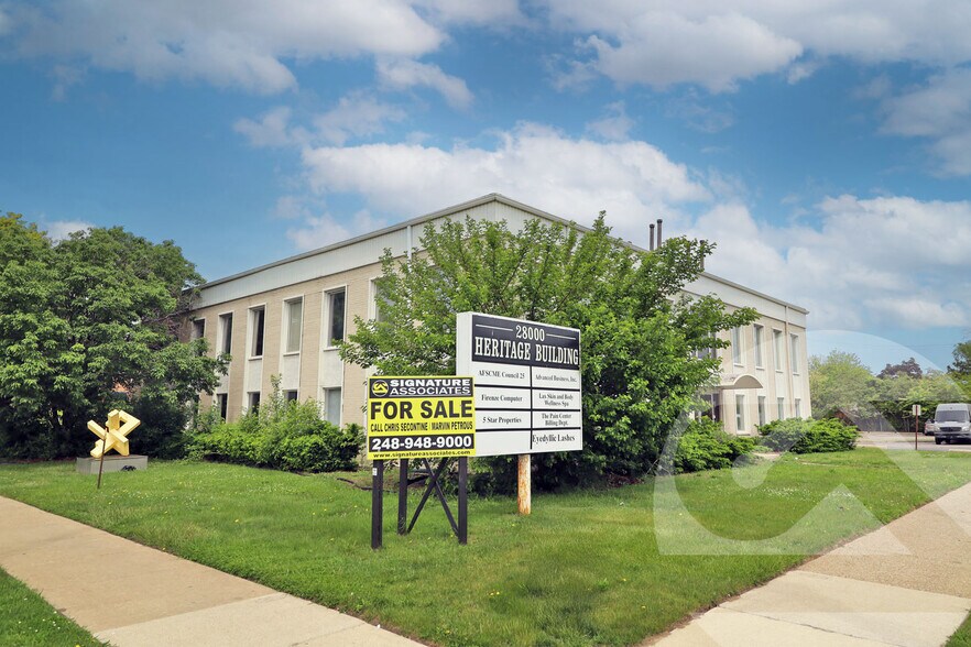 28000 Van Dyke Ave, Warren, MI for sale - Building Photo - Image 1 of 10