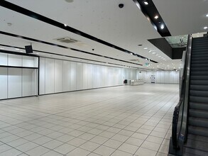 55-61 Regent St, Swindon to rent Interior Photo- Image 1 of 3