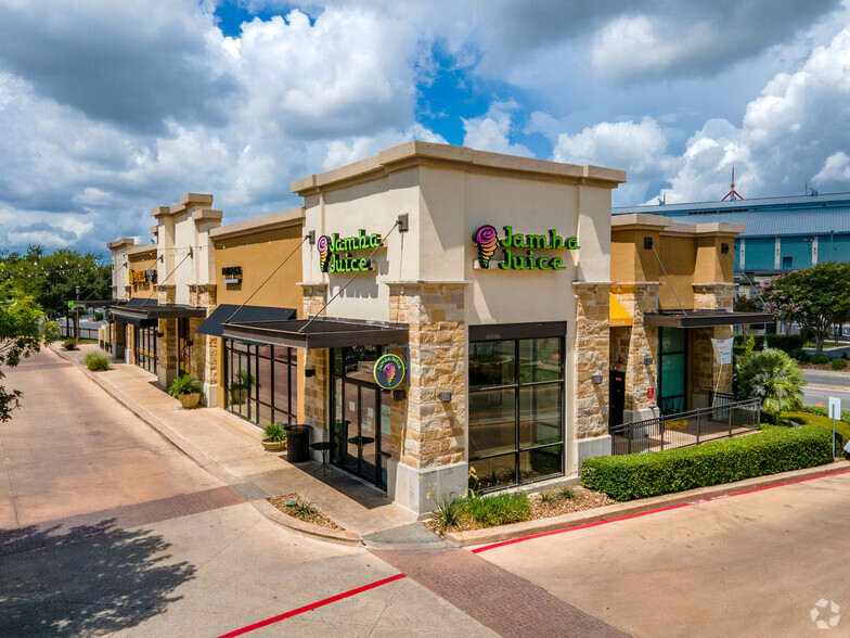 E Basse & Jones Maltsberger Rd, San Antonio, TX for rent - Building Photo - Image 1 of 14