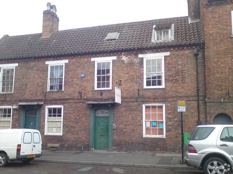 28-30 Castle Gate, Newark for sale - Primary Photo - Image 1 of 2