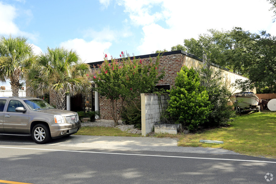 802 41st Ave, North Myrtle Beach, SC for rent - Primary Photo - Image 1 of 9