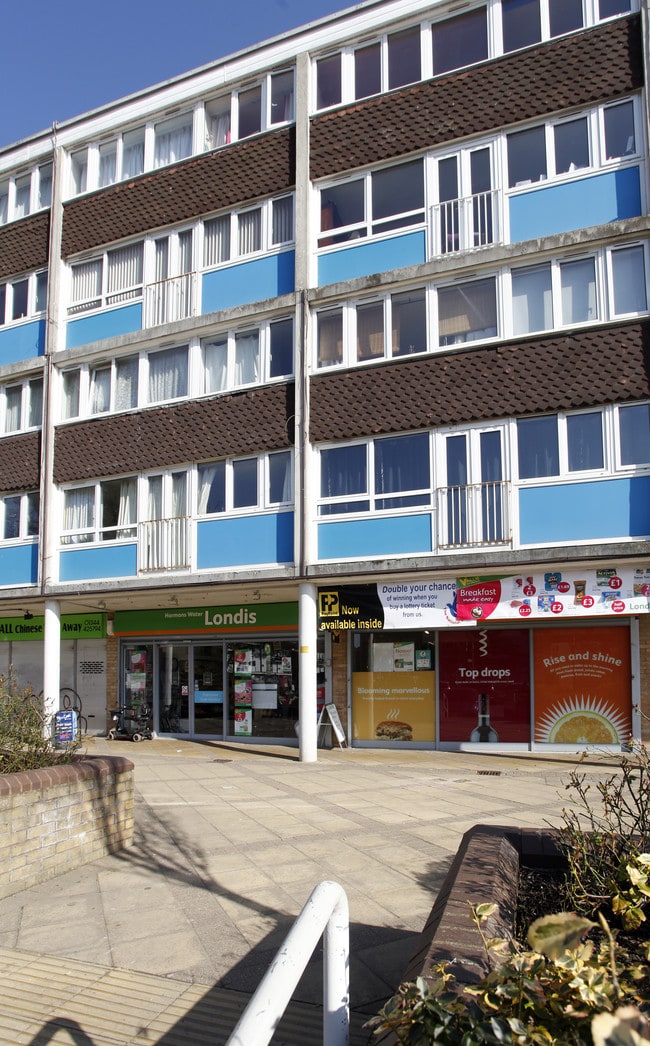 More details for The Sq, Bracknell - Retail for Sale