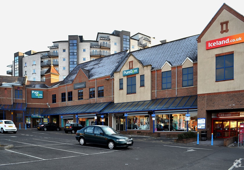 8 St Peters Sq, Northampton for sale - Primary Photo - Image 1 of 1