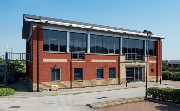 1 Sterling Way, Tingley for sale Primary Photo- Image 1 of 1