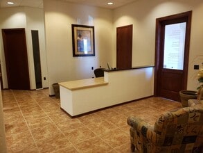 10565 N 114th St, Scottsdale, AZ to rent Interior Photo- Image 1 of 6