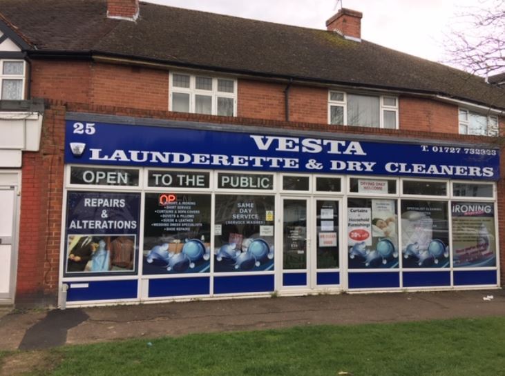 25 Vesta Ave, St Albans for sale - Primary Photo - Image 1 of 1