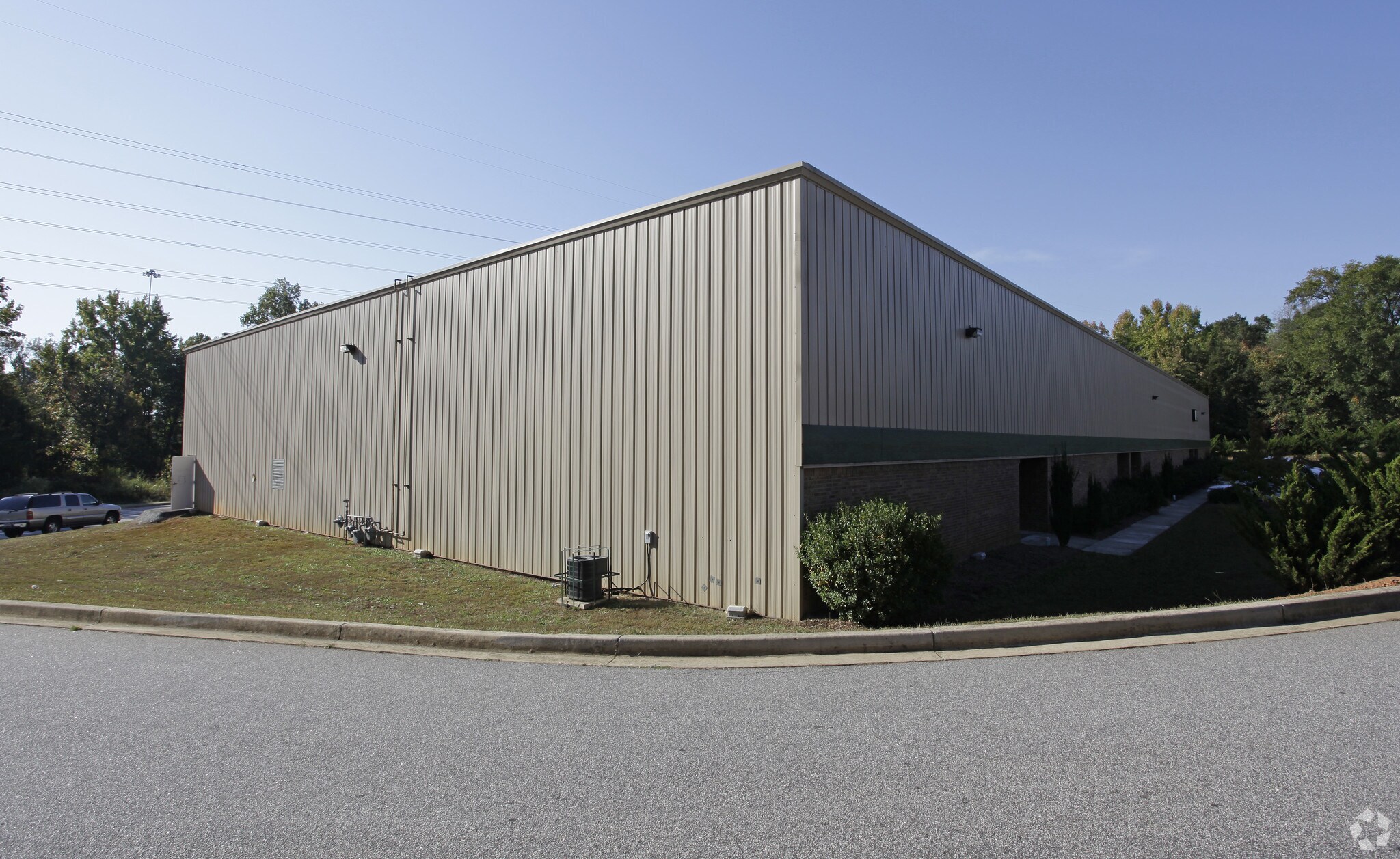 104 N Kings Ct, Greenville, SC for sale Primary Photo- Image 1 of 1