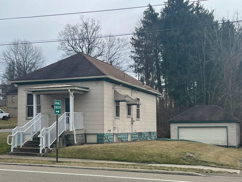 320 Columbia St, Leetonia, OH for sale - Building Photo - Image 1 of 1