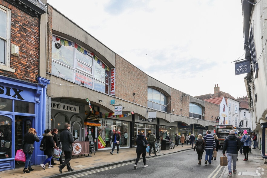 63-73 Goodramgate, York for sale - Primary Photo - Image 1 of 1