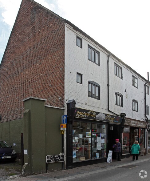 High St, Poole for sale - Primary Photo - Image 1 of 1