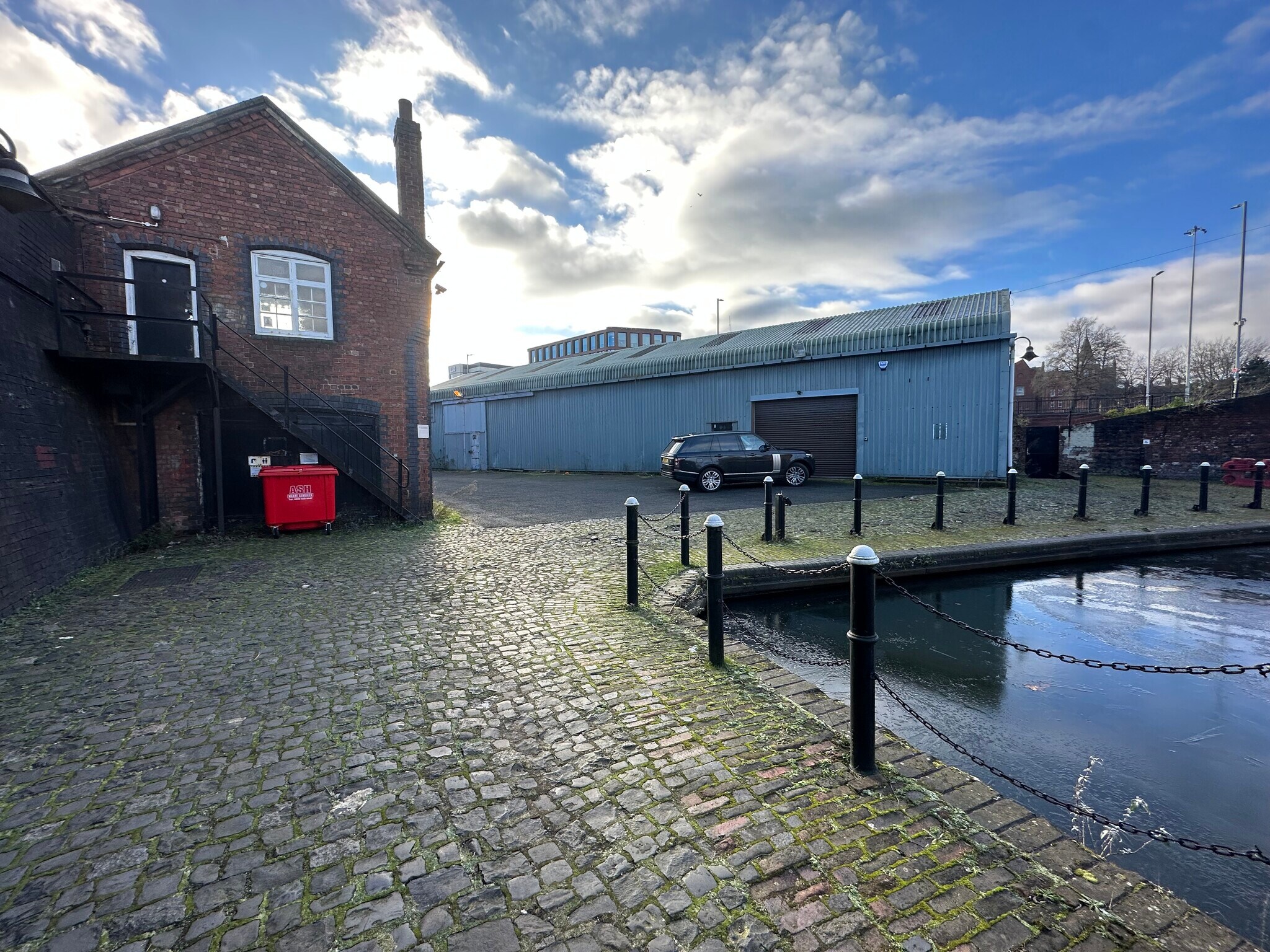 Wednesfield road, Wolverhampton to rent Interior Photo- Image 1 of 11