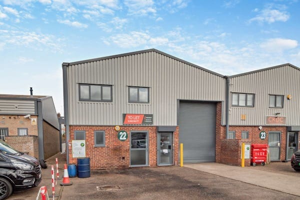 Davey Close, Colchester to rent - Building Photo - Image 3 of 8