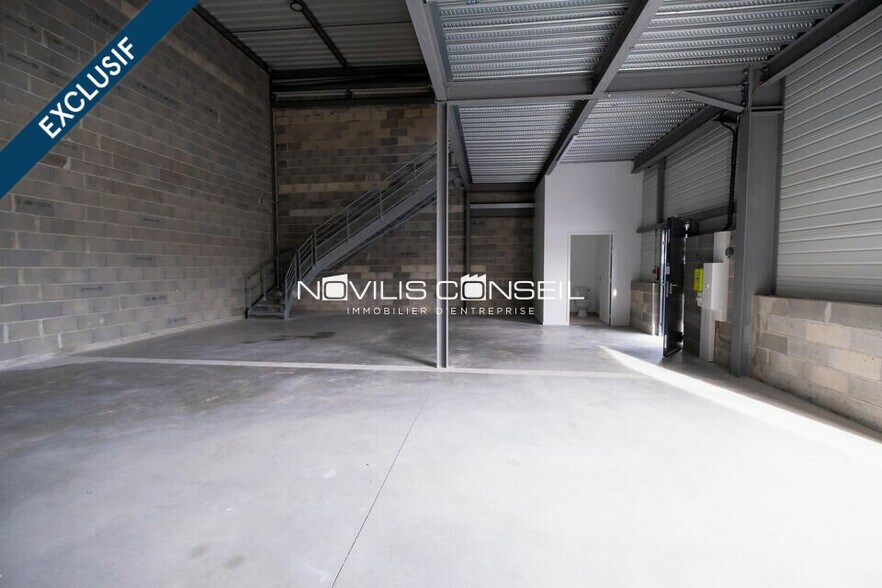 Light Industrial in Cornebarrieu to rent - Interior Photo - Image 3 of 10