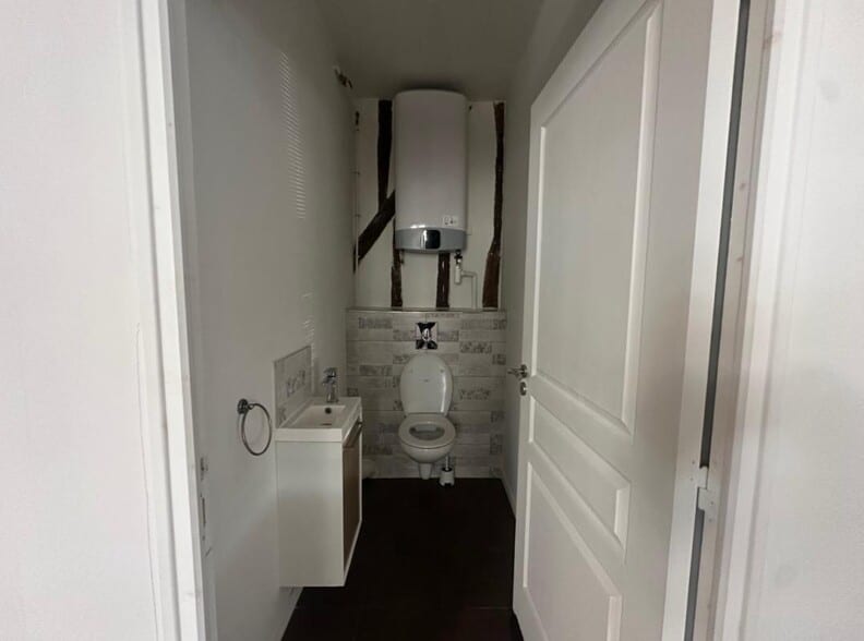 Retail in Boulogne-Billancourt to rent - Building Photo - Image 3 of 6