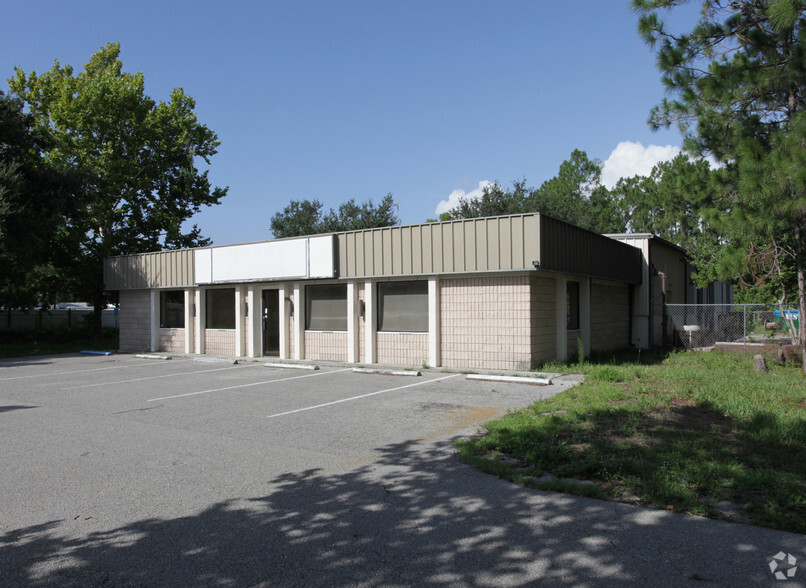 19751 N Tamiami Trl, North Fort Myers, FL for rent - Primary Photo - Image 1 of 7