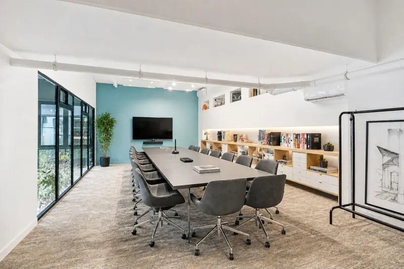 24 Avenue Michel Ricard, Courbevoie to rent - Interior Photo - Image 3 of 6