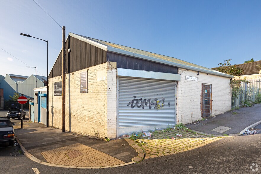 84 Clun St, Sheffield for sale - Primary Photo - Image 1 of 1