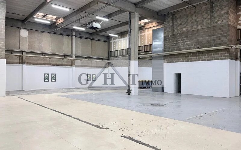 Industrial in Sarcelles to rent - Interior Photo - Image 3 of 6