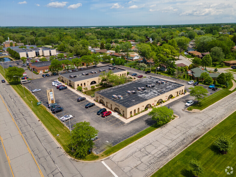 7895 Broadway St, Merrillville, IN for rent - Aerial - Image 3 of 4