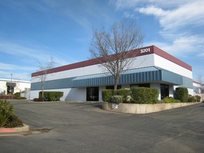 3201 Swetzer Rd, Loomis, CA for sale Building Photo- Image 1 of 1