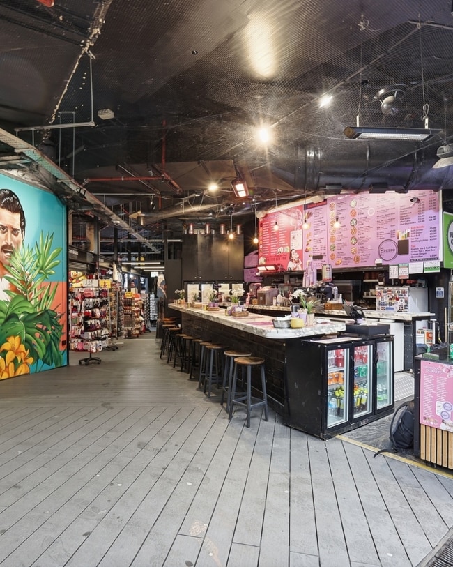 More details for Chalk Farm Rd, London - Retail to Rent