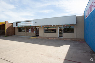 711 E Florence Blvd, Casa Grande, AZ for rent Building Photo- Image 1 of 3