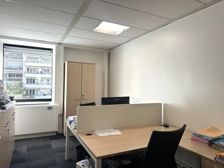 Office in Lyon to rent - Interior Photo - Image 3 of 7