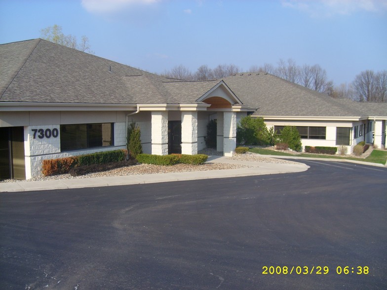 7300 Dixie Hwy, Clarkston, MI for rent - Building Photo - Image 3 of 6