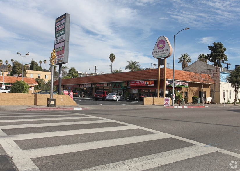 5253 Hollywood Blvd, Los Angeles, CA for rent - Primary Photo - Image 1 of 8