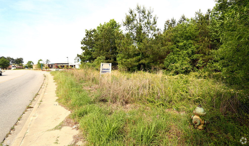 Dozier Blvd, Florence, SC for sale - Primary Photo - Image 1 of 2