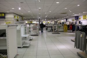 28-30 Southampton Rd, Ringwood to rent Interior Photo- Image 2 of 3