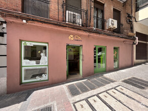 Retail in Madrid, MAD for rent Interior Photo- Image 1 of 15