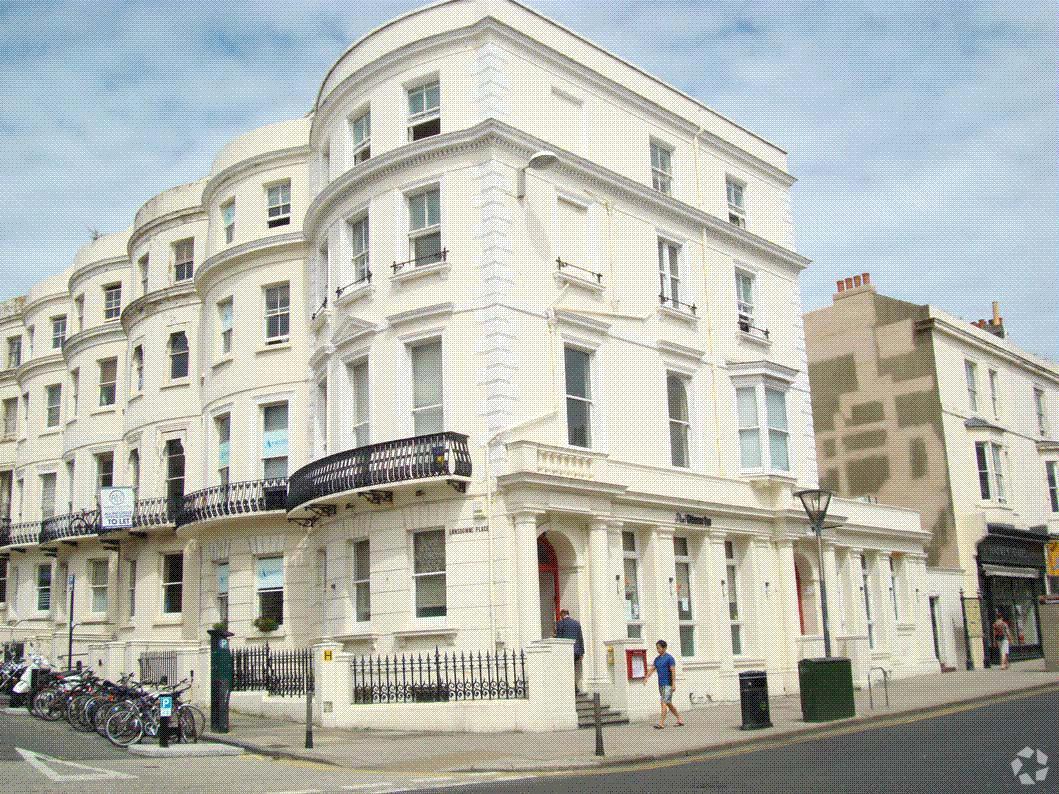 52 Lansdowne Pl, Hove for sale Primary Photo- Image 1 of 1