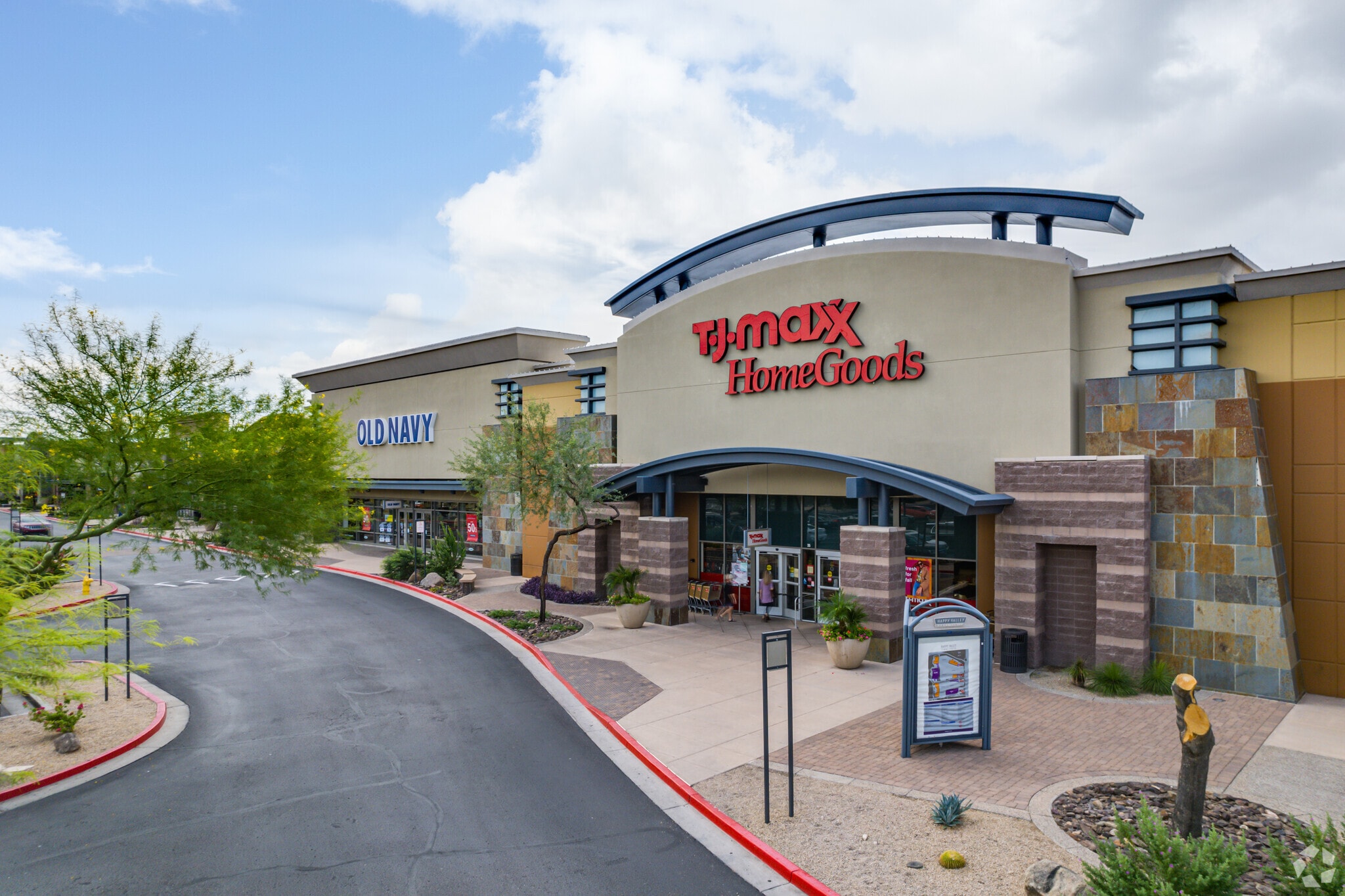 2501 W Happy Valley Rd, Phoenix, AZ to rent Primary Photo- Image 1 of 34