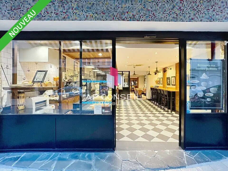 Retail in Rambouillet for sale Lobby- Image 1 of 6