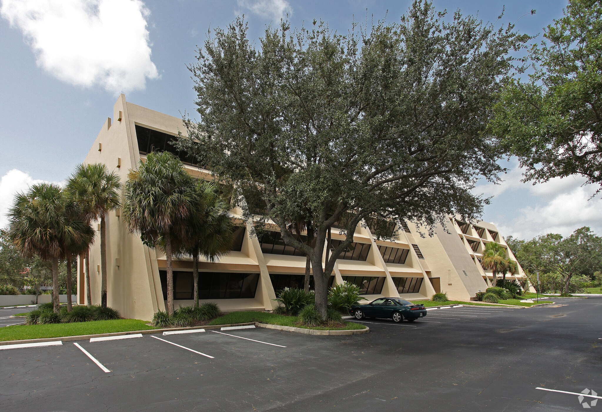 3810 Inverrary Blvd, Lauderhill, FL for sale Primary Photo- Image 1 of 1