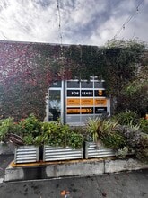 6770 McKinley St, Sebastopol, CA to rent Interior Photo- Image 2 of 12