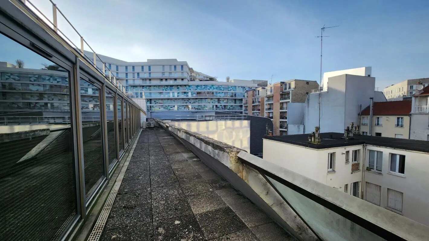 Office in Boulogne-Billancourt to rent Building Photo- Image 1 of 9