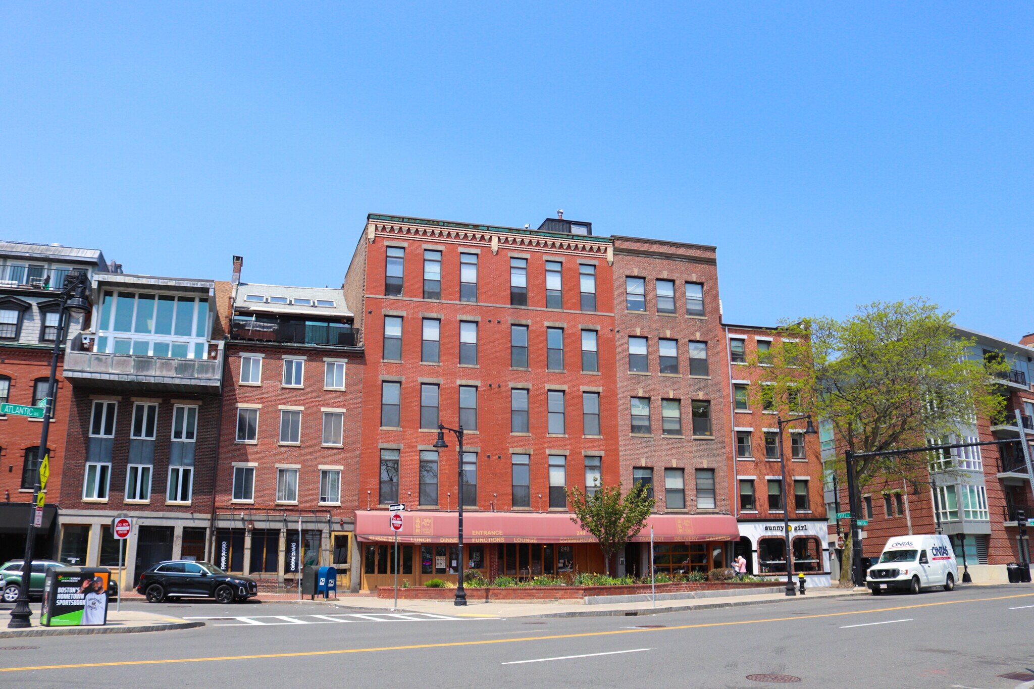 240 Commercial St, Boston, MA to rent Building Photo- Image 1 of 17