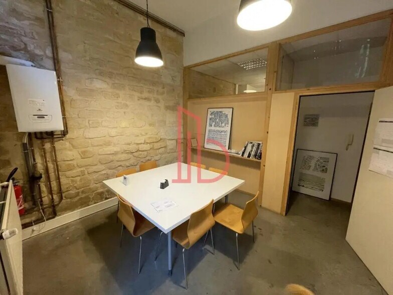 Office in Bordeaux to rent - Building Photo - Image 3 of 5