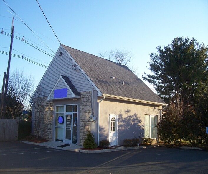 4130 Quakerbridge Rd, Lawrence Township, NJ for sale - Building Photo - Image 1 of 1